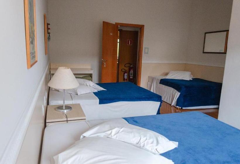 ホテル Central Palace