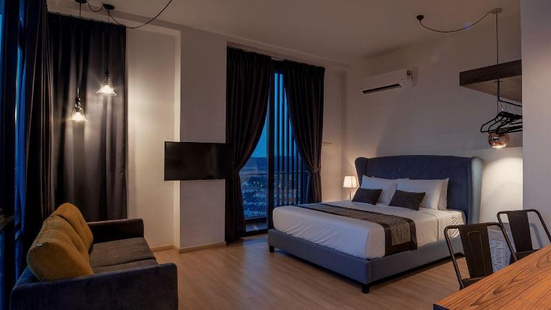 호텔 Cube 8 Teen By The Platform