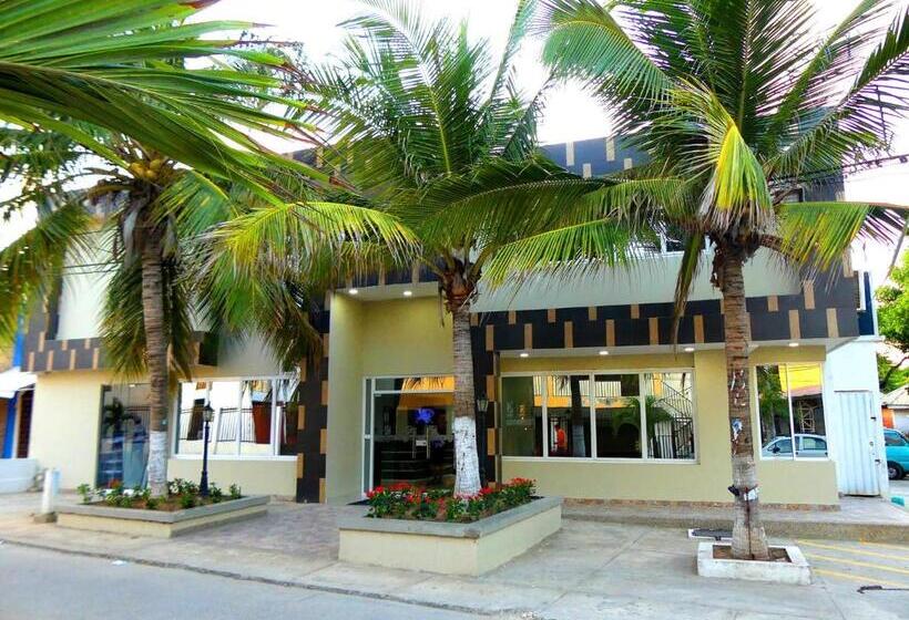 ホテル El Emigrante