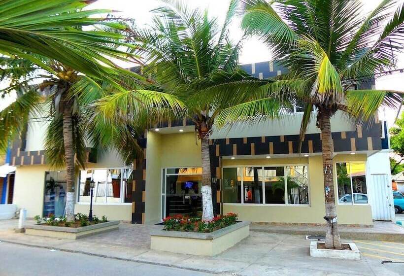 ホテル El Emigrante