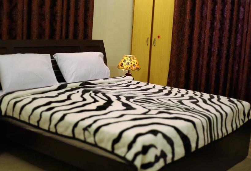 Hotel Elegant Guest House Karachi