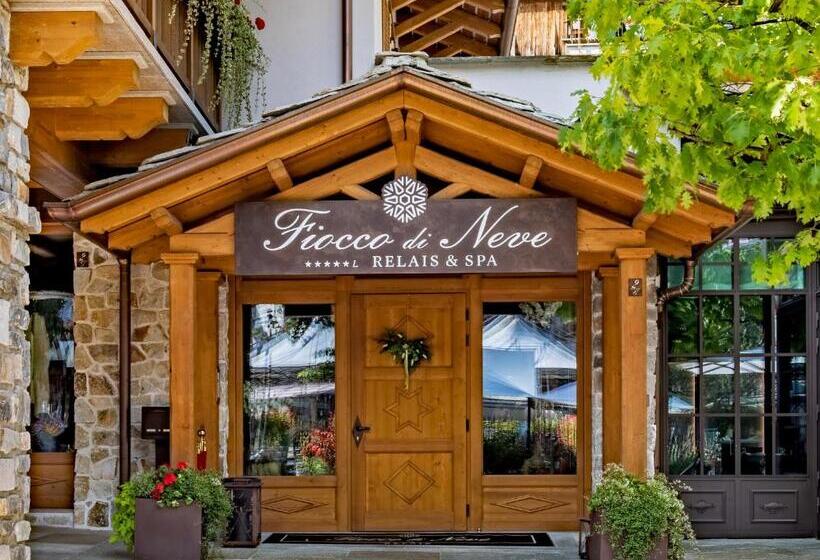 호텔 Fiocco Di Neve Relais & Spa