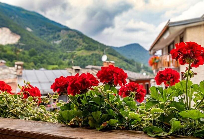 호텔 Fiocco Di Neve Relais & Spa