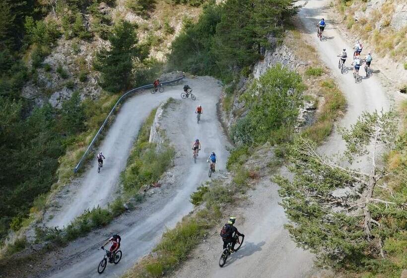 호텔 Fiocco Di Neve Relais & Spa