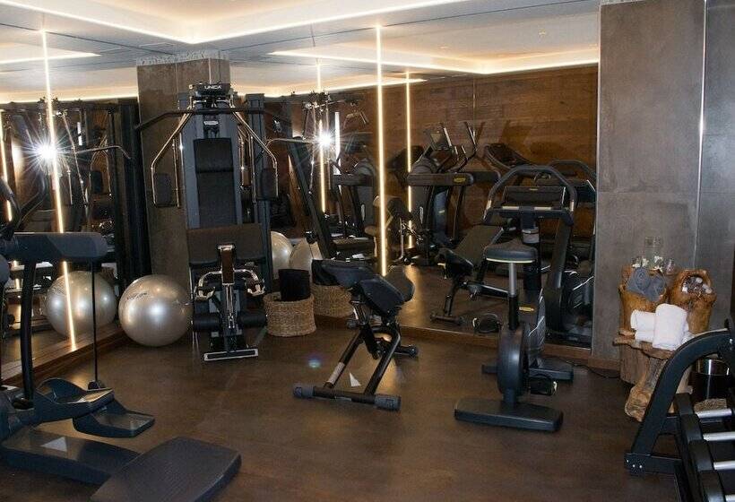 호텔 Fiocco Di Neve Relais & Spa