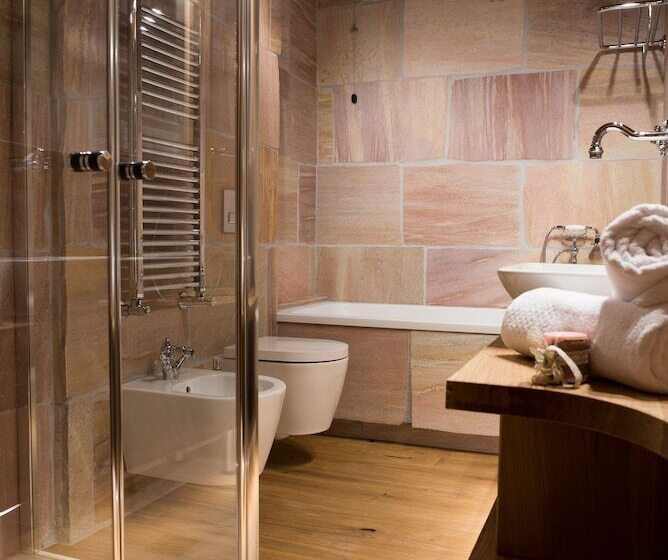 호텔 Fiocco Di Neve Relais & Spa