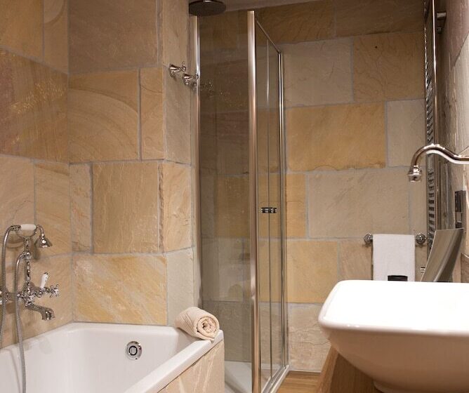 호텔 Fiocco Di Neve Relais & Spa