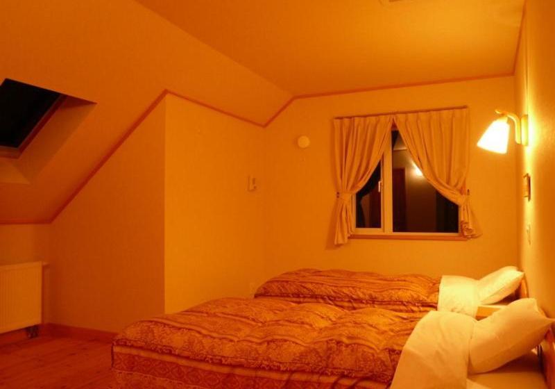 בית מלון כפרי Forest Lodge Subaru