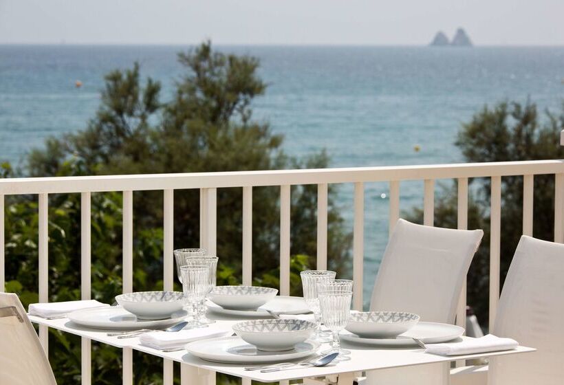 Grand Hotel Des Sablettes Plage, Curio Collection By Hilton