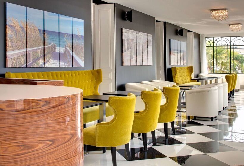 Grand Hotel Des Sablettes Plage, Curio Collection By Hilton