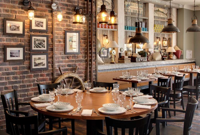 Grand Hotel Des Sablettes Plage, Curio Collection By Hilton