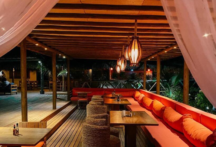 Отель Jaguaribe Lodge E Kite