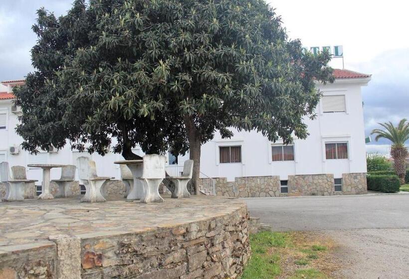 בית מלון כפרי Jorge V