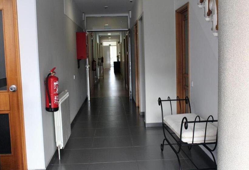 בית מלון כפרי Jorge V