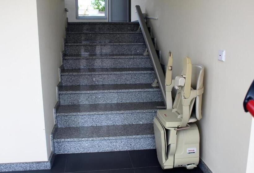 בית מלון כפרי Jorge V