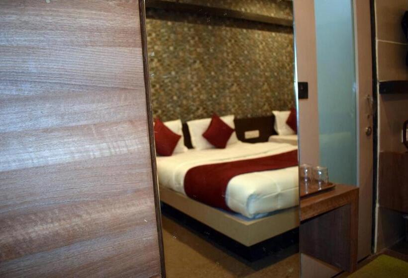 בית מלון כפרי Kansar Palace