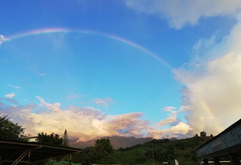 ホテル La Fragata Src