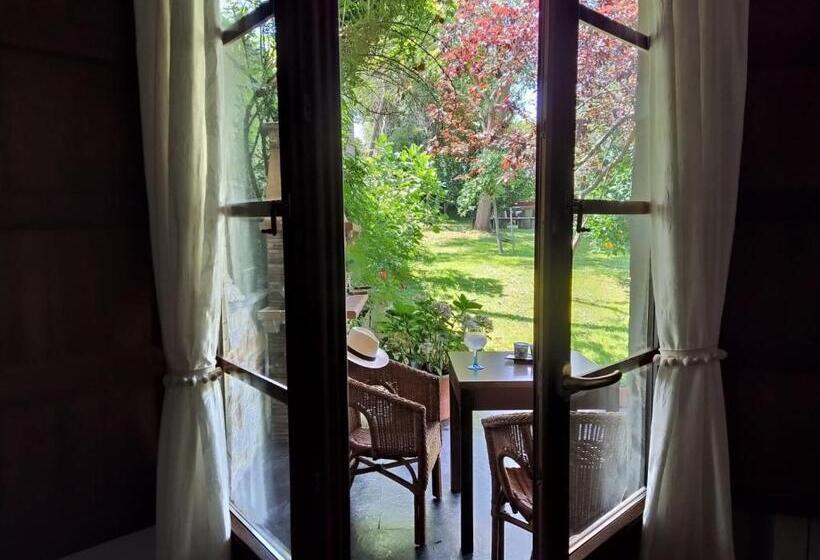 هتل Las Casonas De Avellaneda