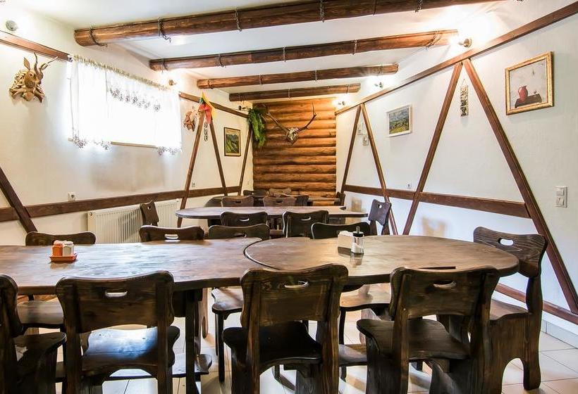 هتل Pid Khomiakom