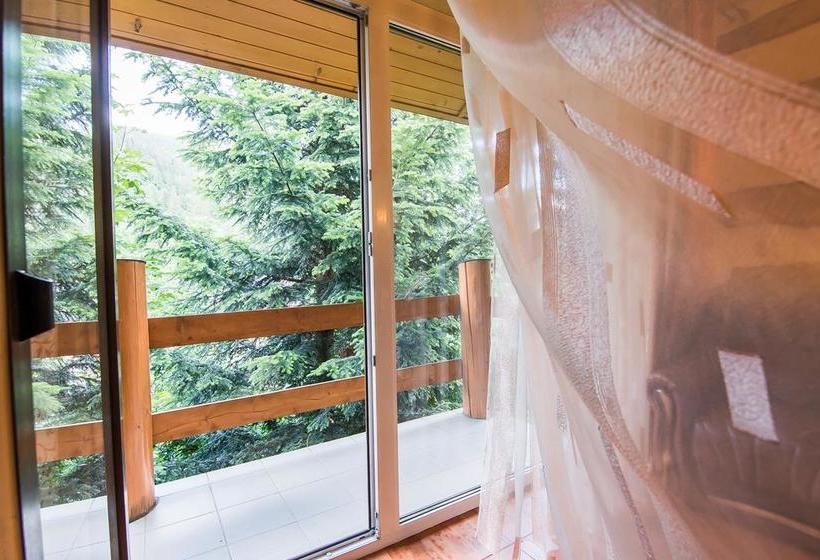 هتل Pid Khomiakom