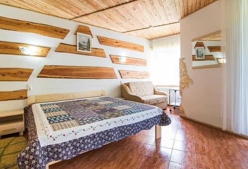 هتل Pid Khomiakom