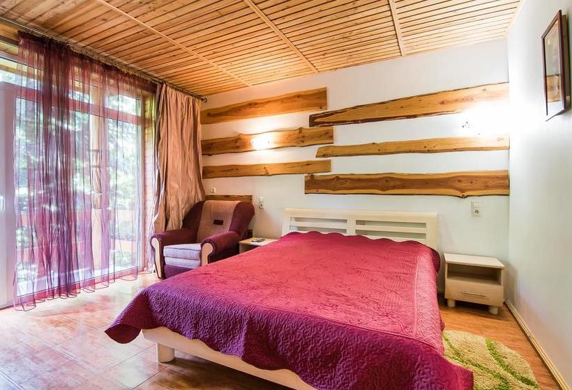 هتل Pid Khomiakom