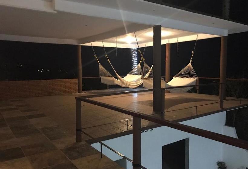 هتل Punta Del Sol