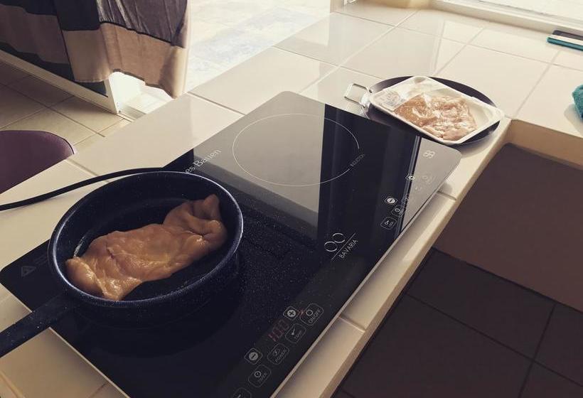 هتل Punta Del Sol