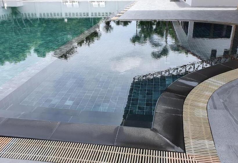 호텔 Ruenpurksa Resort