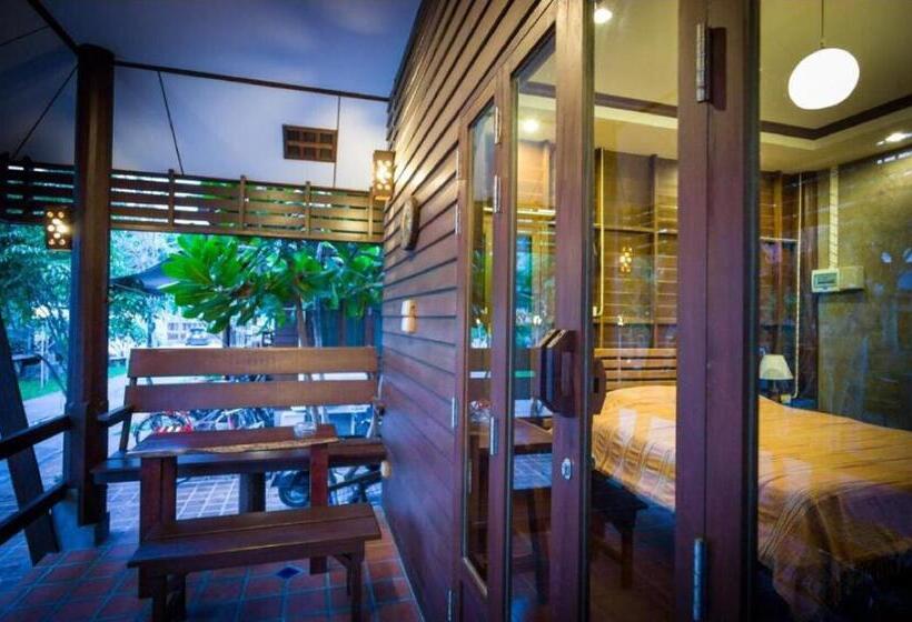 호텔 Ruenpurksa Resort