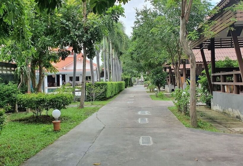 호텔 Ruenpurksa Resort