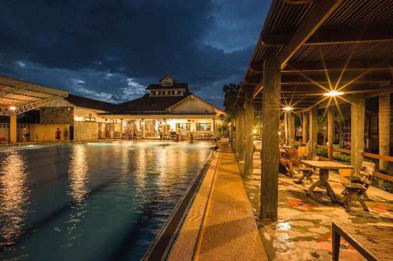 호텔 Ruenpurksa Resort