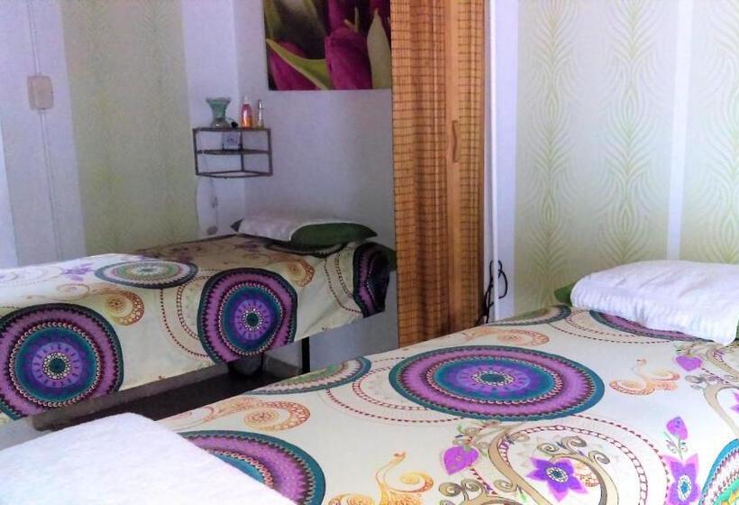 ホテル Termales Tierra Viva