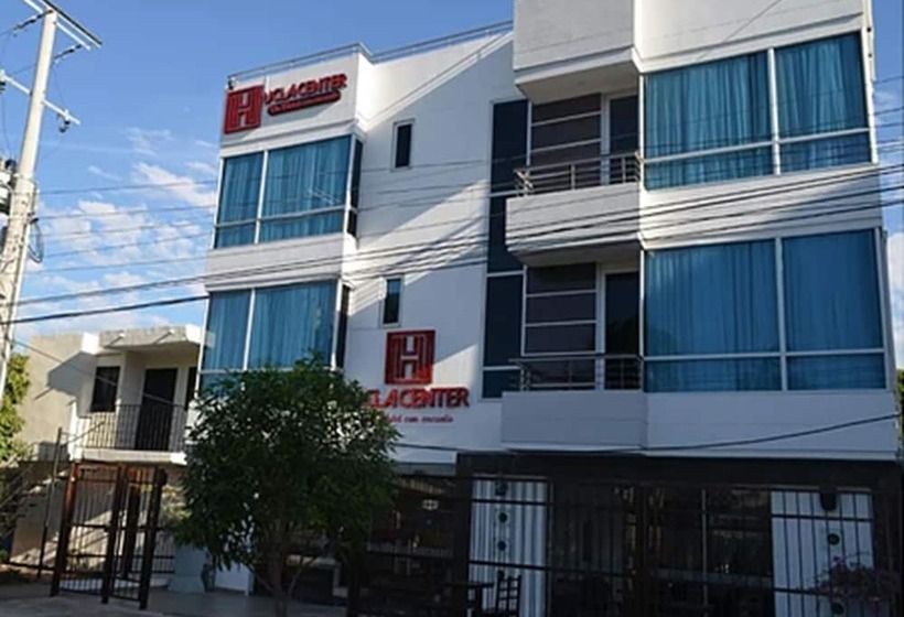 בית מלון כפרי Ucla Center