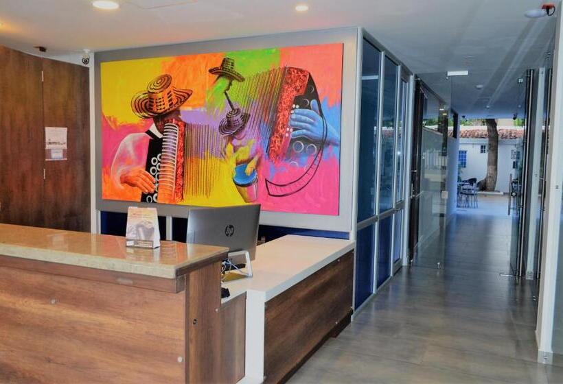 בית מלון כפרי Ucla Center