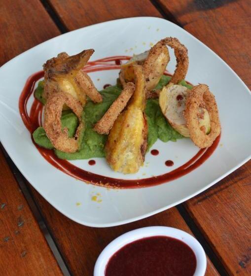 בית מלון כפרי Ucla Center