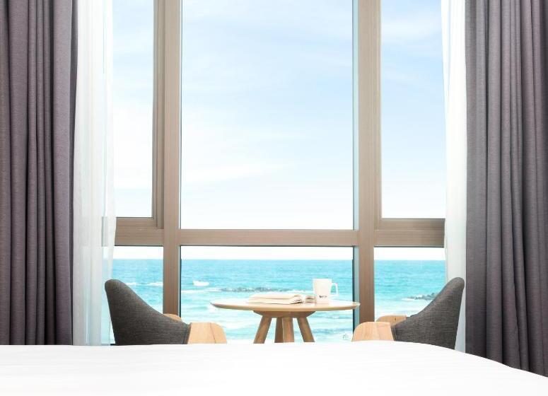 Utop Ubless Hotel Jeju