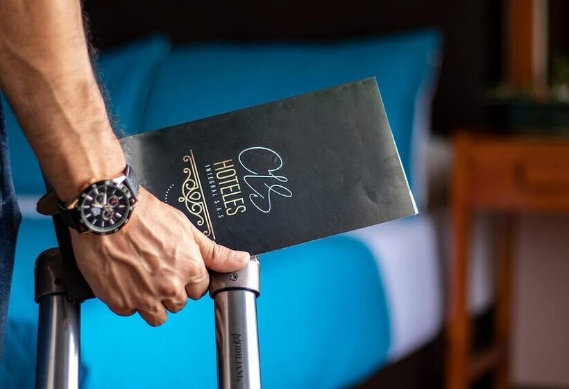 هتل Valle De Pubenza