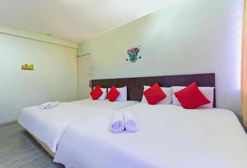 호텔 Zen Rooms Basic Batu 9 Cheras