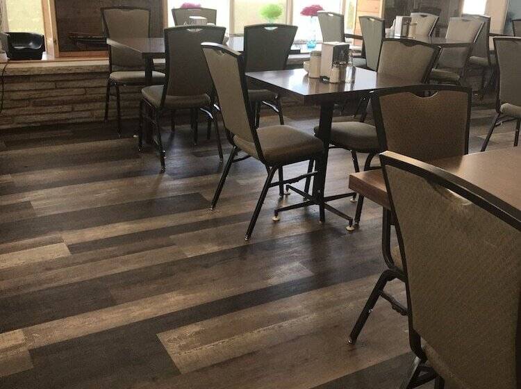 فندق على الطريق Shenstone Motor Inn And Restaurant