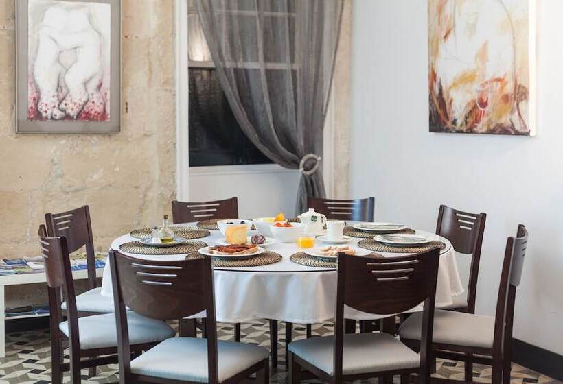 Petit Hotel Sa Torre Des Sol