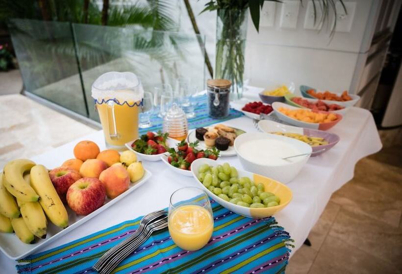 אתר נופש Anjali Casa Divina