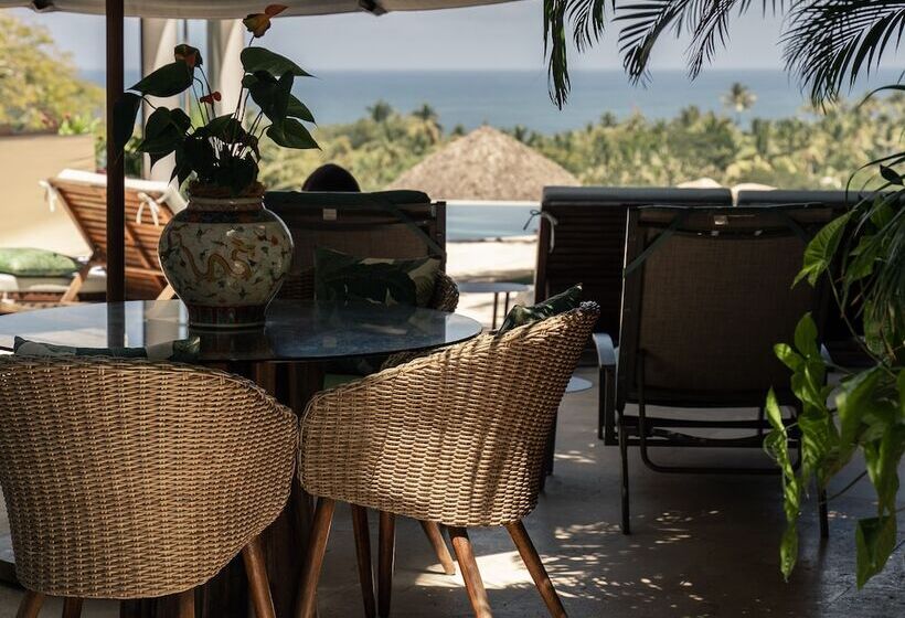 אתר נופש Anjali Casa Divina