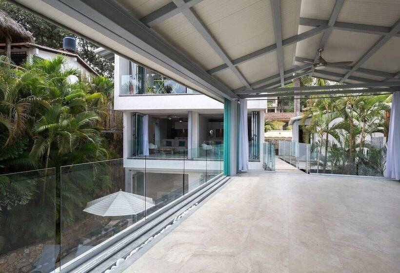 אתר נופש Anjali Casa Divina