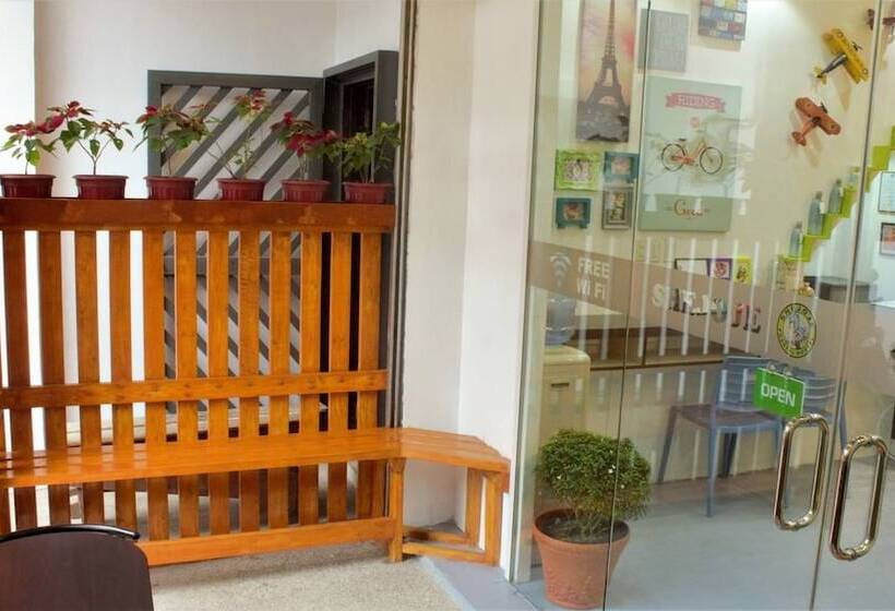 Shejoje Poshtel Hostel