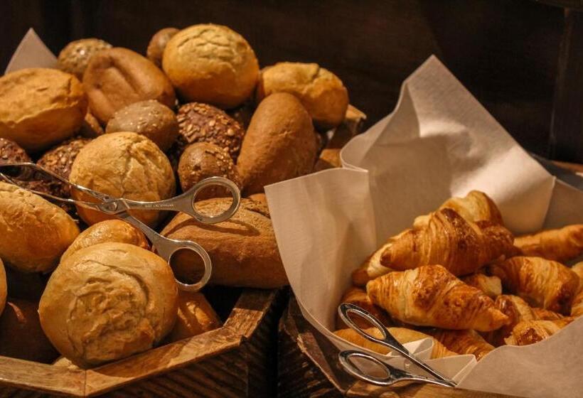 Spree Hotel In Der Altstadt