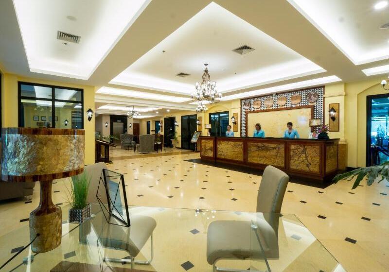 Sunlight Hotel Coron