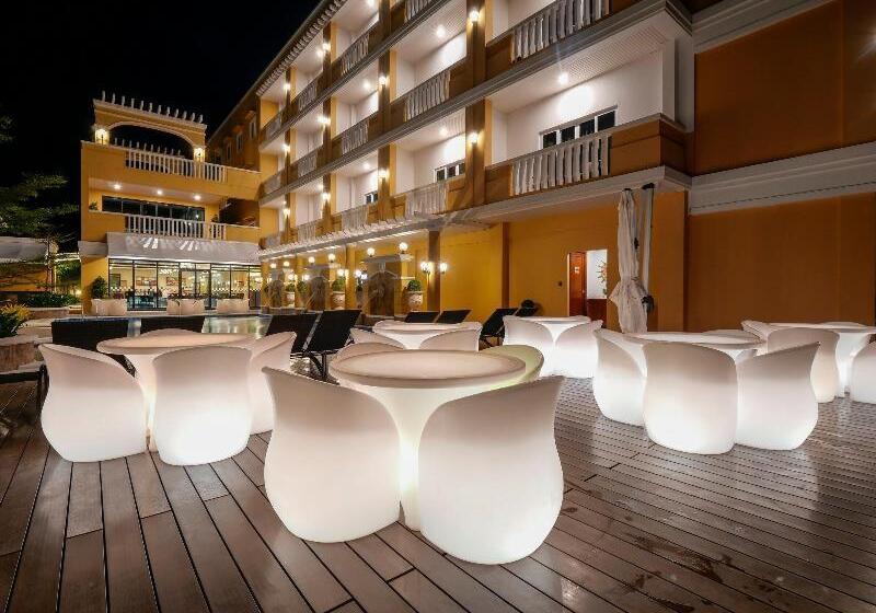 Sunlight Hotel Coron