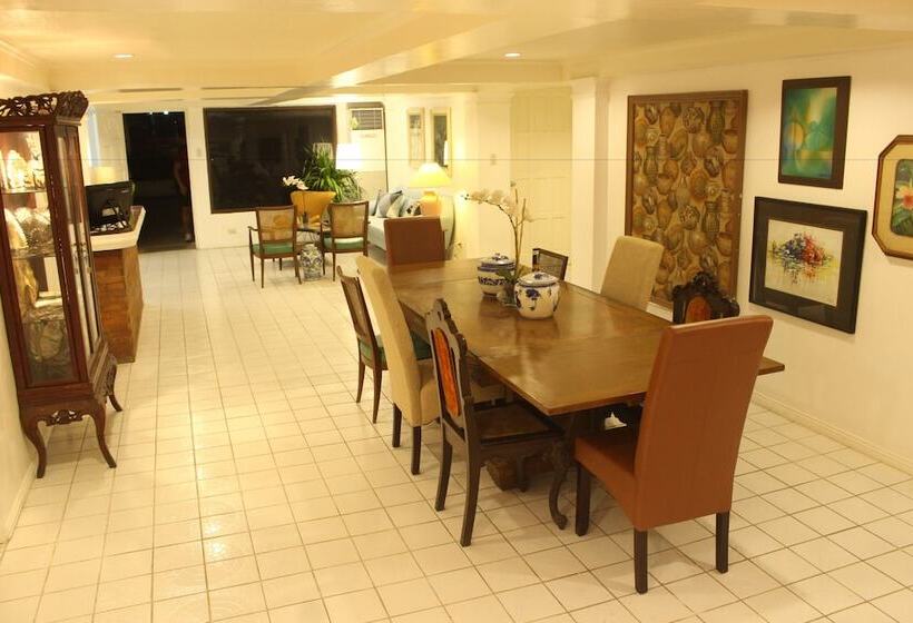 The White B&b Bacolod