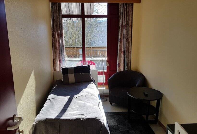 Volda Hostel & B & B
